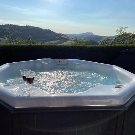 Villa Tamara Country & Spa Suites Montefiore Conca Eksteriør bilde